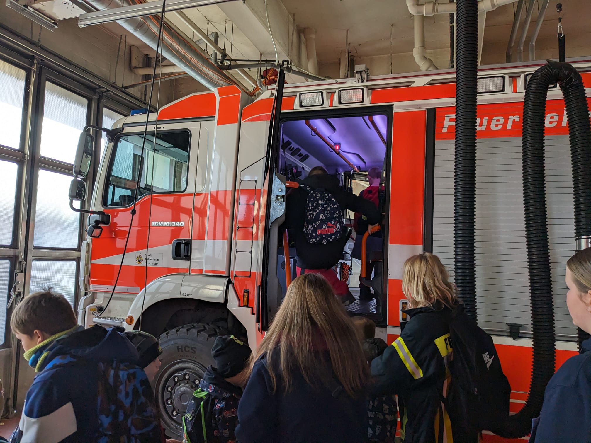 Besuch Der Berufsfeuerwehr Hildesheim Freiwillige Feuerwehr Limmer